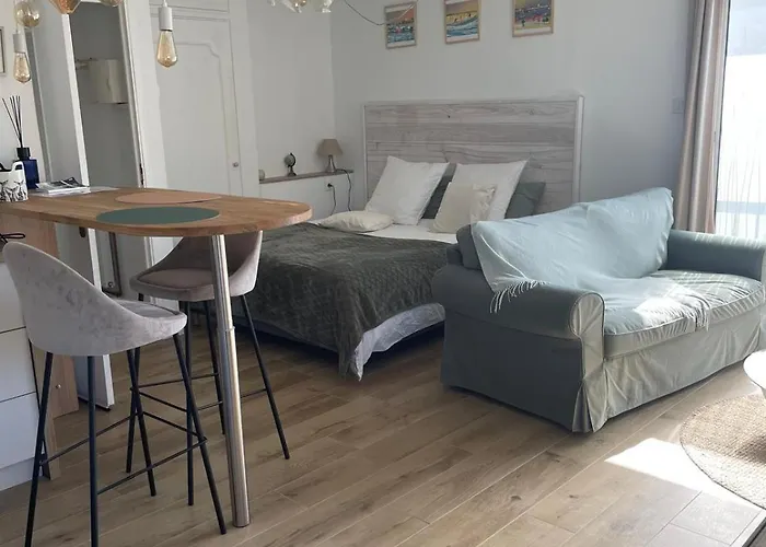 Grand Studio Balneaire